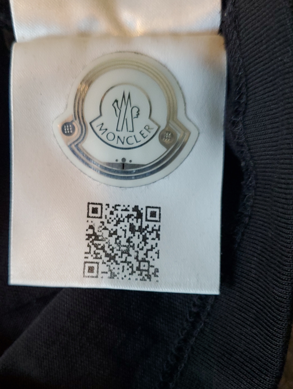 MONCLER - Picture 5 of 5